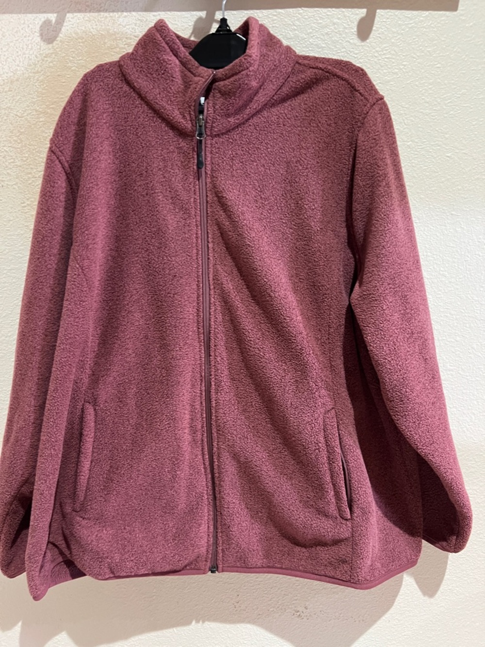 Woman’s Plush Full‑Zip Fleece Jacket in Dusty Rose